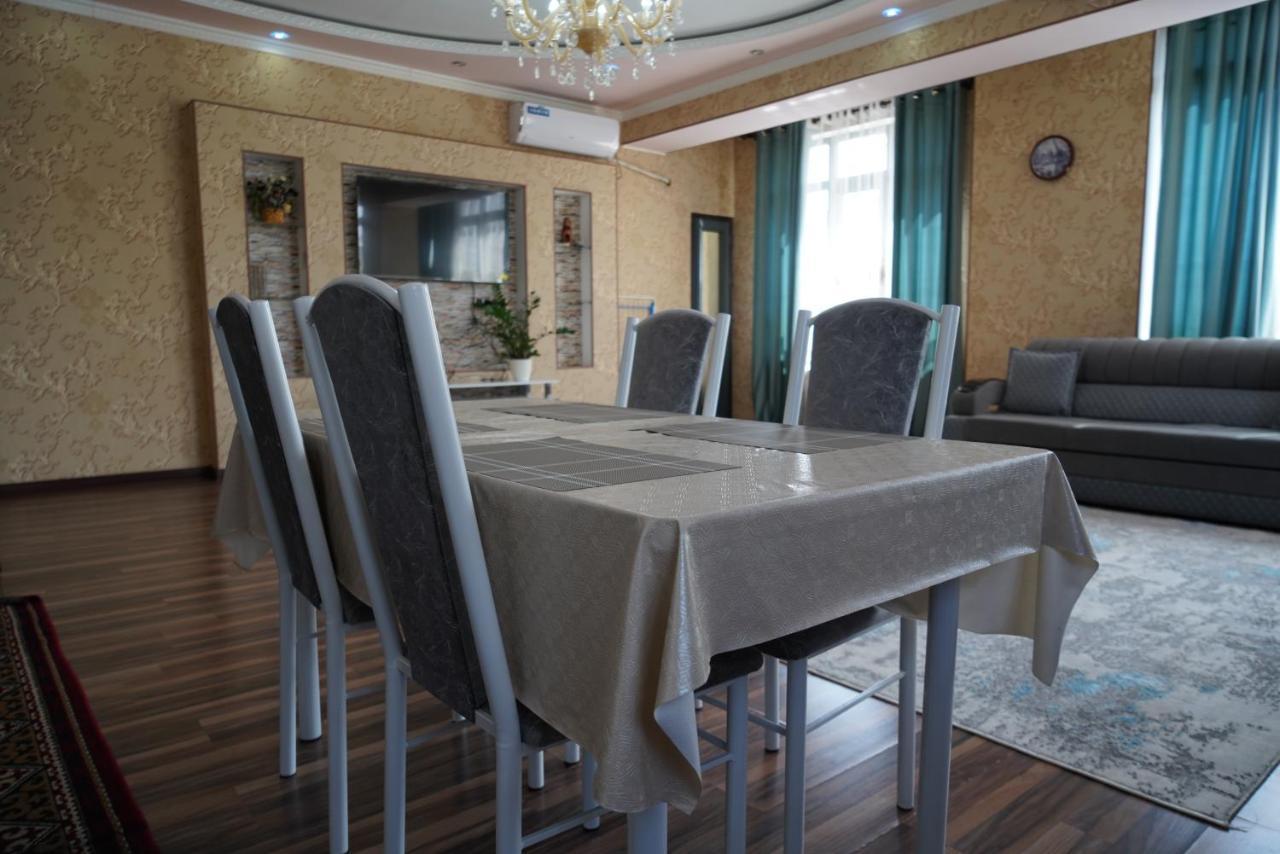 Nice And Comfortable Apartment In The Downtown Of Bishkek Exteriör bild